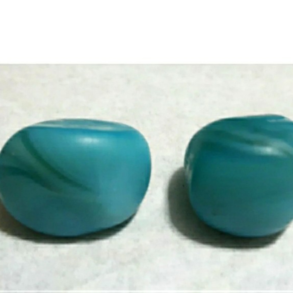 Decent sized weight of Tumbled Teal Agate Chalcedony Stones Polished Blue Gree - Picture 8 of 9